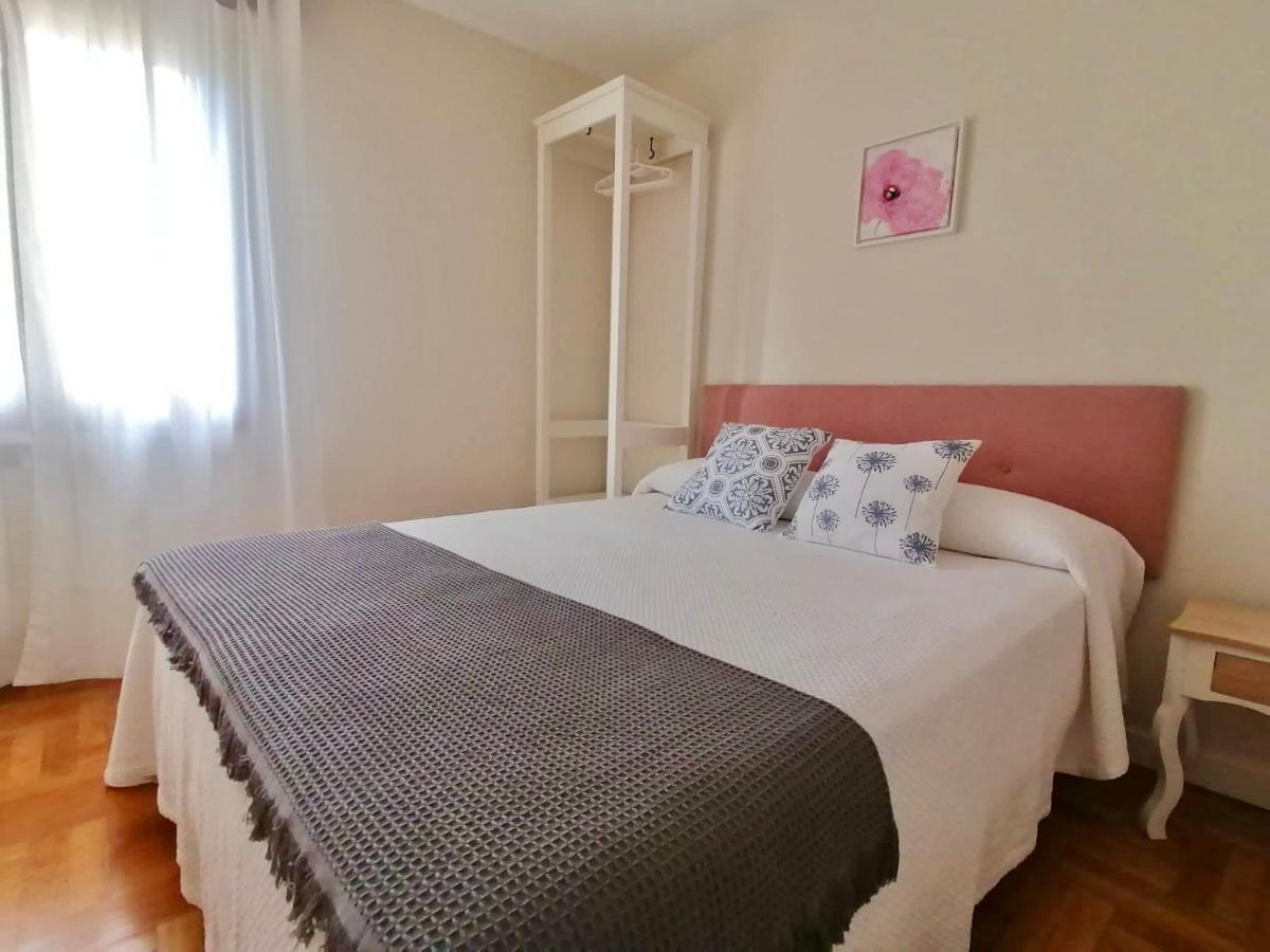 El Jardin De Aleyda, Vv Vacacional Villa Лянес Екстериор снимка